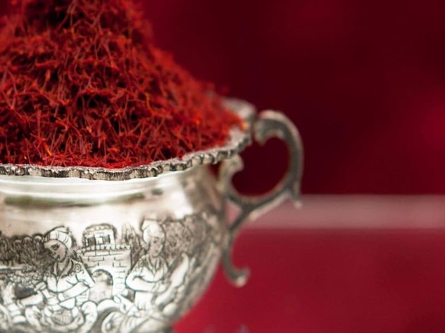 نکات مهمی که باید در هنگام خرید زعفران به آن‌ها توجه نمود